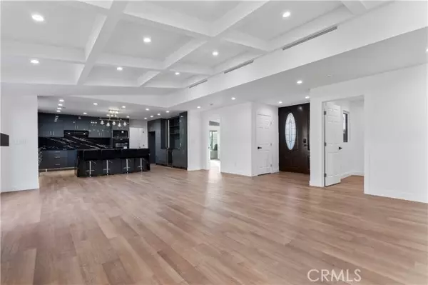 Northridge, CA 91343,9055 Forbes