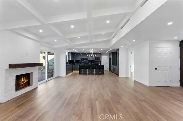 Northridge, CA 91343,9055 Forbes