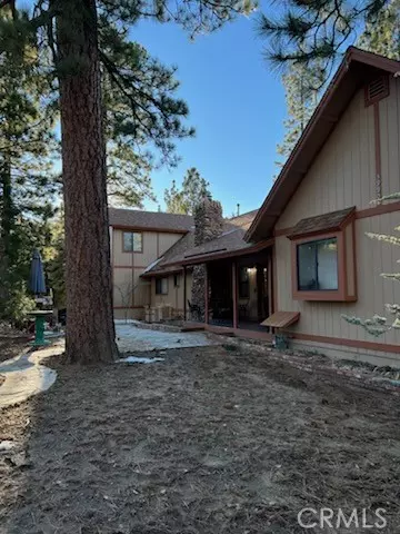 Big Bear Lake, CA 92315,39900 Lakeview