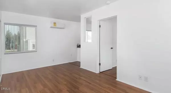 Burbank, CA 91505,230 N Hollywood WAY C