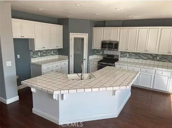 Manteca, CA 95337,2018 Peregrine