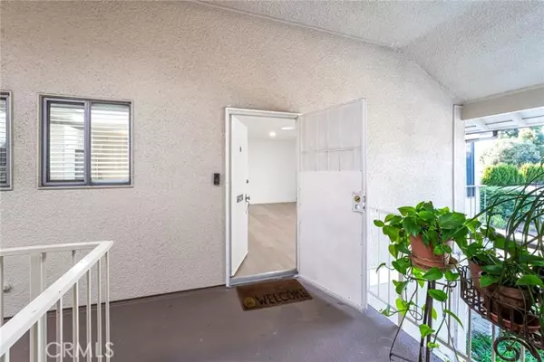 Laguna Woods, CA 92637,803 Ronda Mendoza N