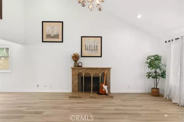 Irvine, CA 92604,5011 Yearling AVE