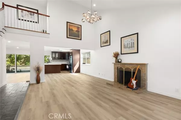 Irvine, CA 92604,5011 Yearling AVE