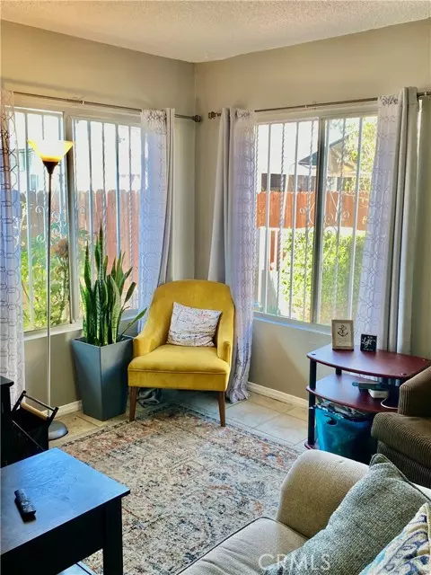 Long Beach, CA 90805,5846 Gardenia