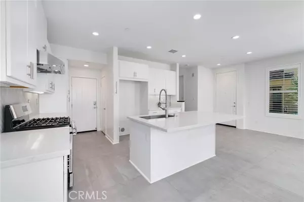 Lake Forest, CA 92630,26 Prominence