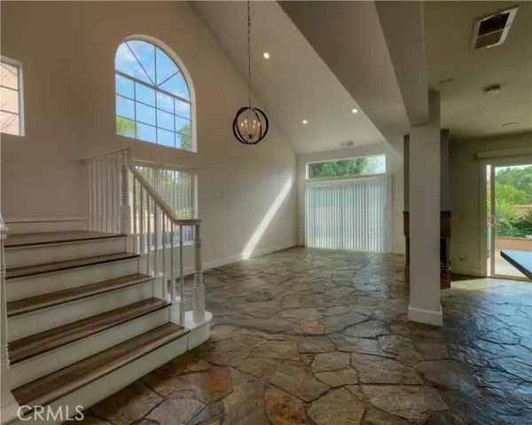 Aliso Viejo, CA 92656,71 Via Bacchus