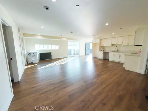 North Hollywood, CA 91606,6628 Camellia AVE 6630 1/2