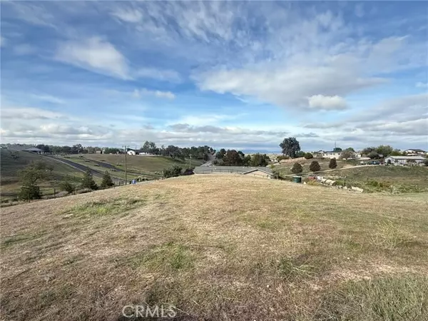 5725 Silverado, Paso Robles, CA 93446
