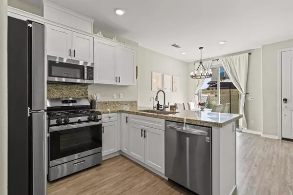 Murrieta, CA 92562,24145 Dolcetto AVE 602