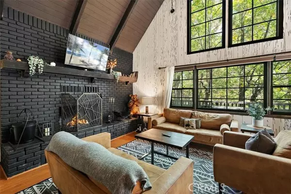 Big Bear City, CA 92314,1160 W Alta VIS