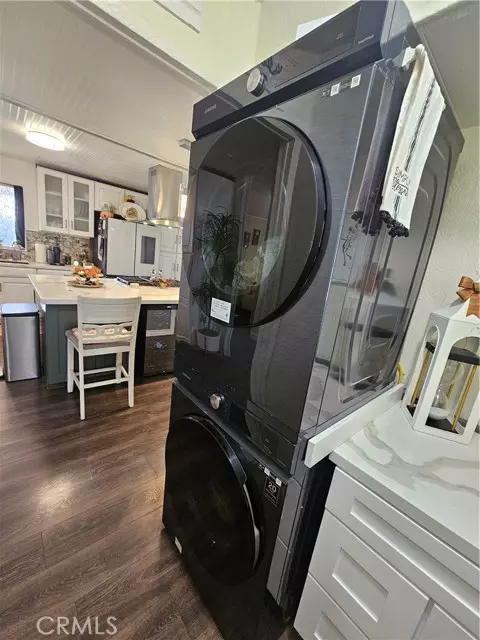 Redlands, CA 92374,626 N Dearborn ST 186