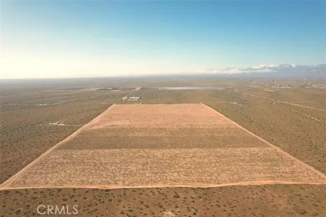 7 Mojave DR, Adelanto, CA 92301