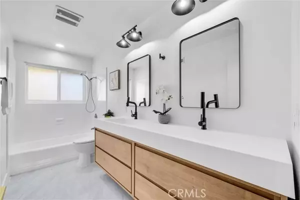 Orange, CA 92867,1437 N Kathleen