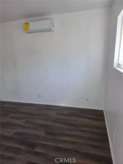 Burbank, CA 91501,928 W Angeleno C