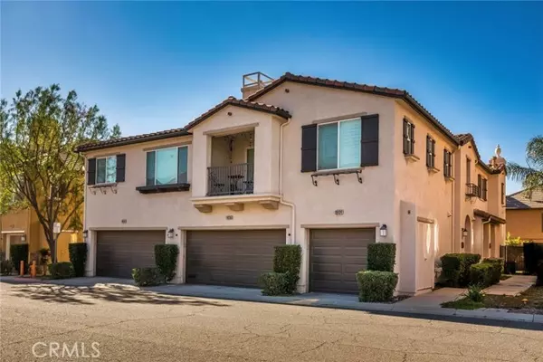 19336 Opal LN, Saugus, CA 91350