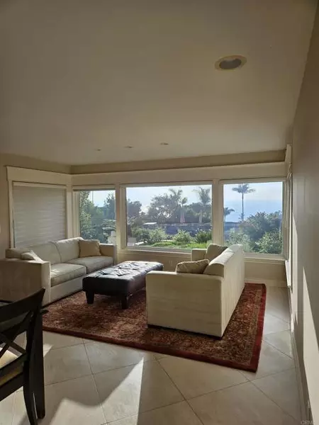 425 11th ST, Del Mar, CA 92014