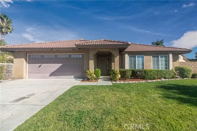 828 Coramdeo CT, Hemet, CA 92543
