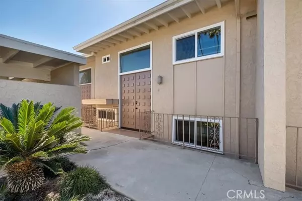 Newport Beach, CA 92660,745 Domingo