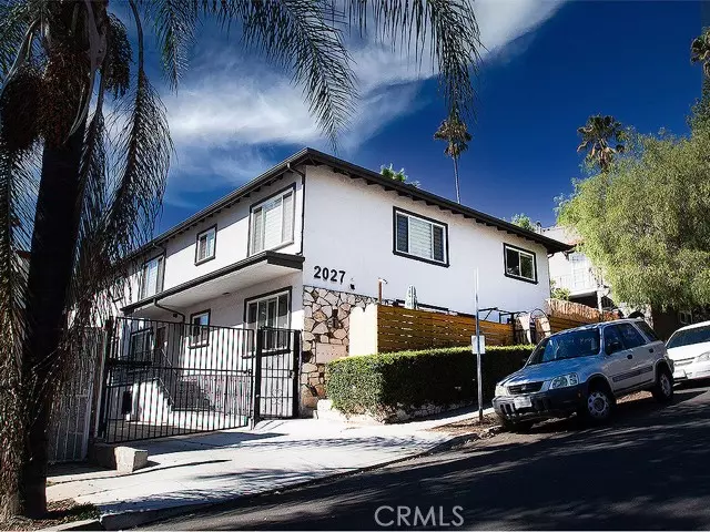 Los Angeles, CA 90068,2027 Vista Del Mar 5