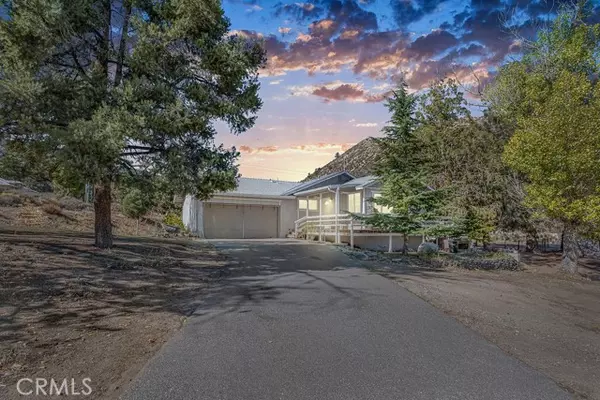 1700 Desert Front RD, Wrightwood, CA 92397