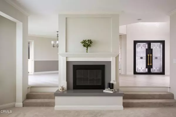 Rancho Palos Verdes, CA 90275,8 Burrell LN