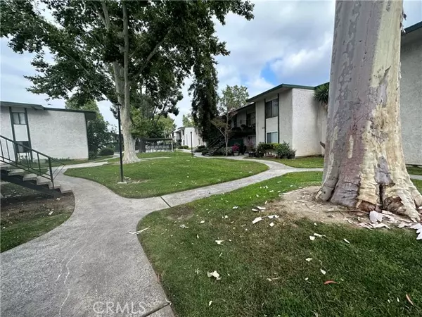 Colton, CA 92324,1735 E Washington