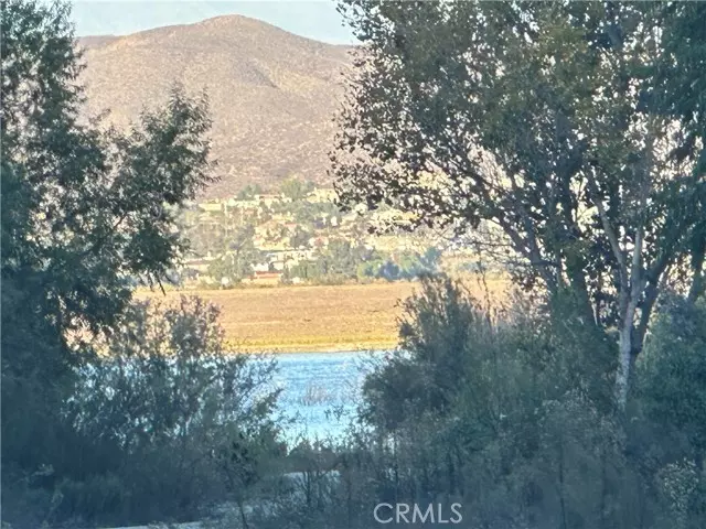 Lake Elsinore, CA 92530,18170 Grand Ave