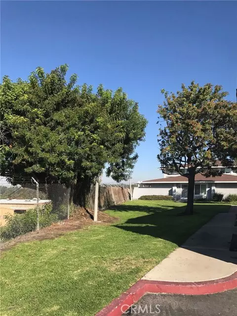 Mission Viejo, CA 92691,22948 Via Pimiento 4B