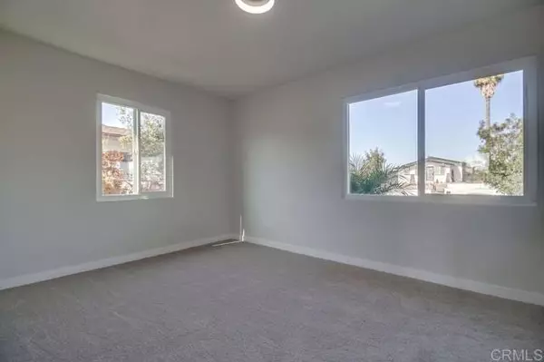 San Diego, CA 92113,3845 Ocean View BLD