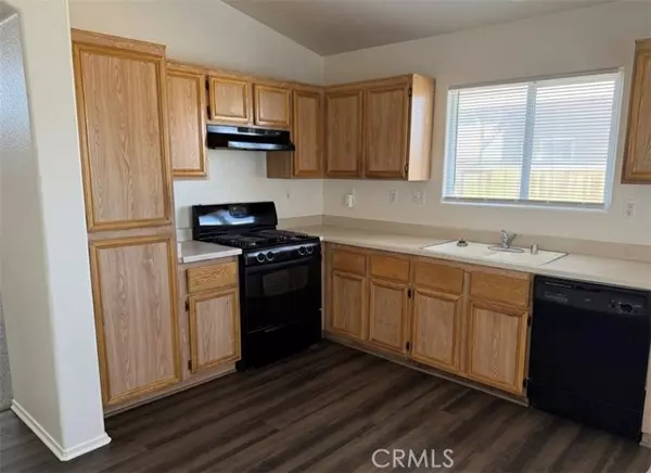 Adelanto, CA 92301,14777 Sandstone