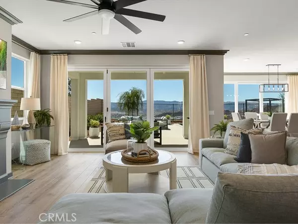 Castaic, CA 91384,30140 Crestline CT