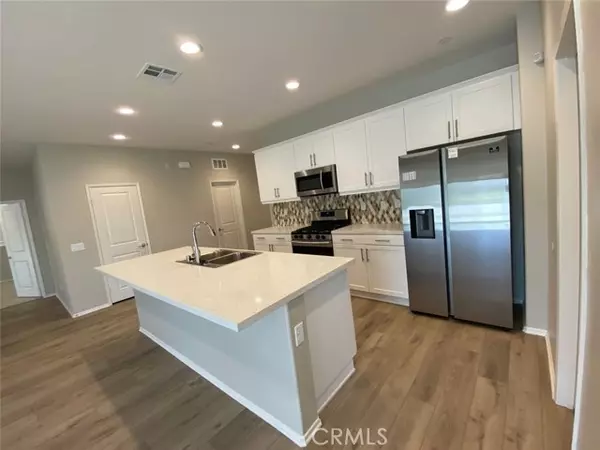 Lancaster, CA 93535,1748 E Holguin