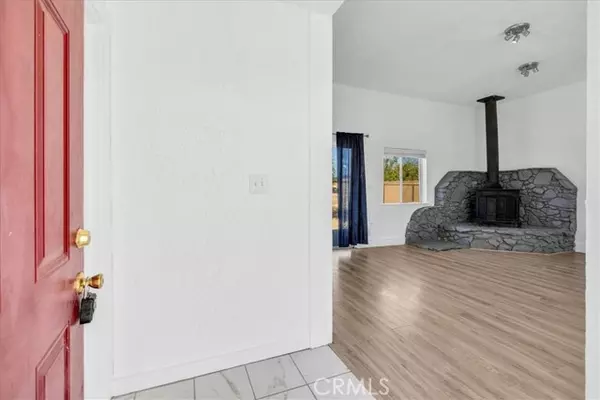 Twentynine Palms, CA 92277,6686 Mojave AVE