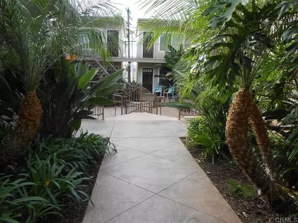 San Diego, CA 92104,4146 Hamilton ST 19