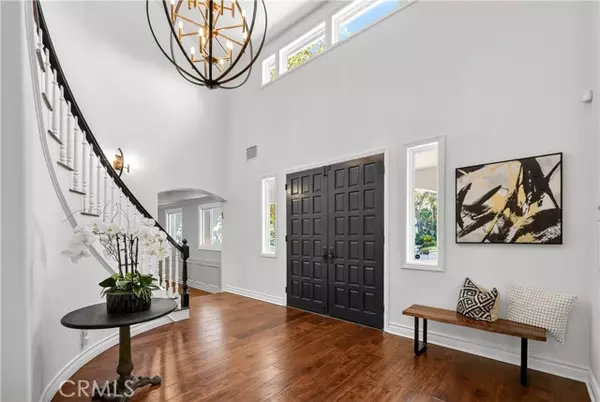 Calabasas, CA 91302,25527 Hamilton CT