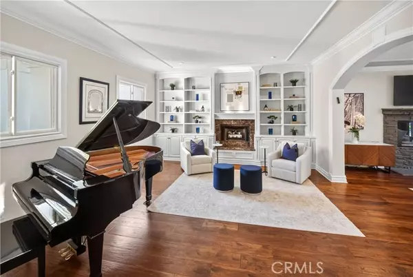 Calabasas, CA 91302,25527 Hamilton CT