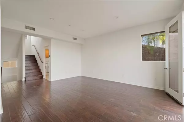 Simi Valley, CA 93063,1259 Gonzales Rd