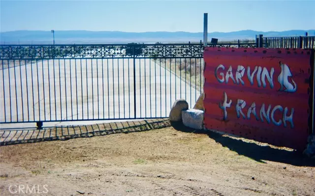 10700 Backus RD, Rosamond, CA 93560