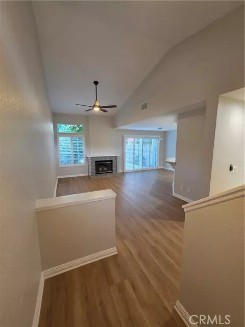 Tustin, CA 92782,2211 Carob