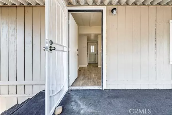 Clovis, CA 93612,1001 Sylmar 128