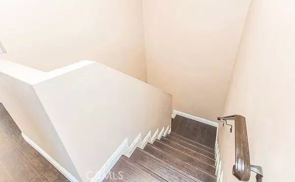 Los Angeles, CA 90003,229 E 84th ST 229