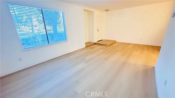 Corona, CA 92882,1472 Camelot DR