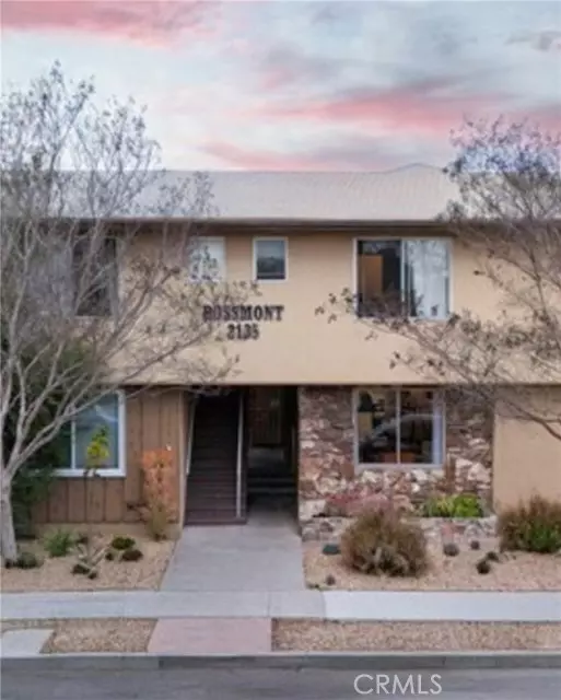 2135 E Florida ST 2, Long Beach, CA 90814