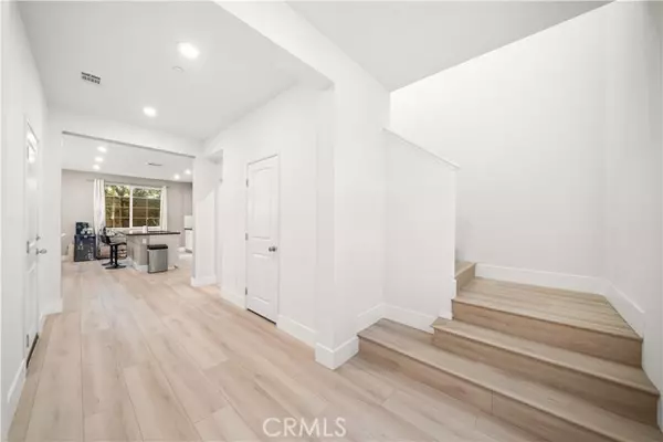 Chino, CA 91710,5313 Mariner