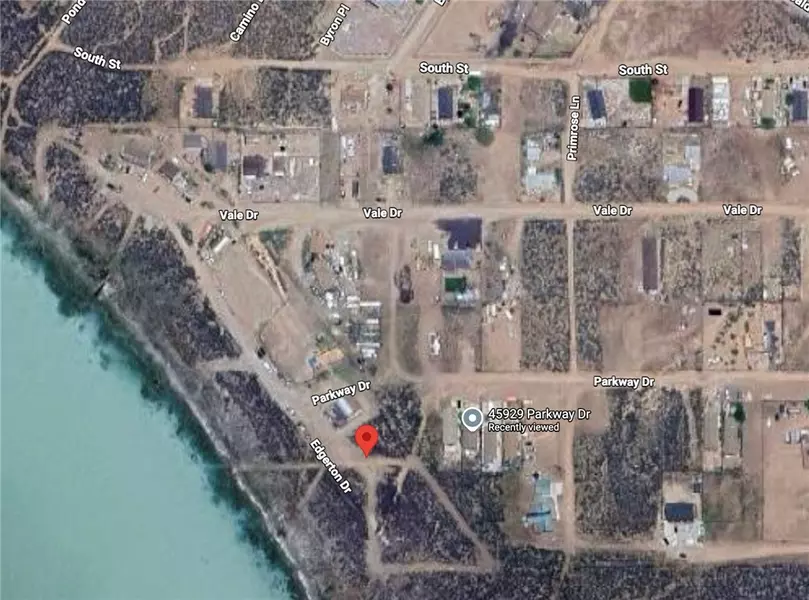 45909 Parkway Dr, Big Bear City, CA 92314