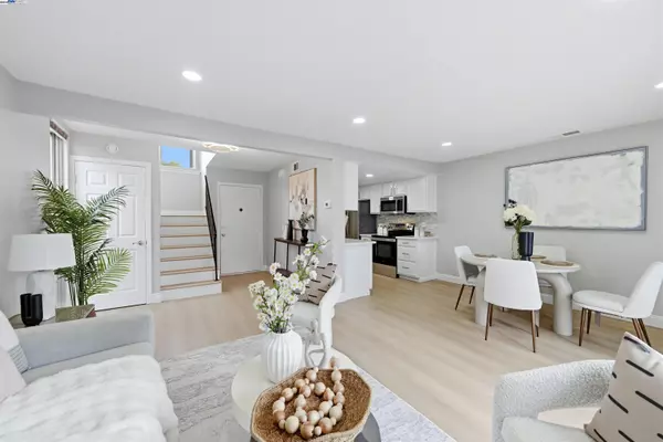 707 Sandpiper Cmn, Livermore, CA 94551