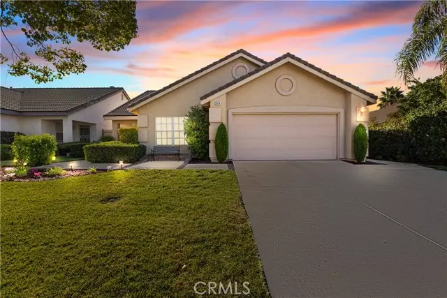 Redlands, CA 92374,924 Riverview