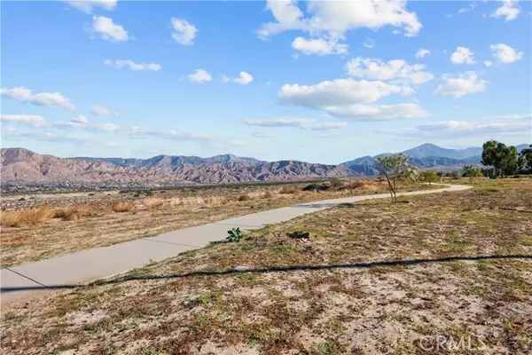 Redlands, CA 92374,924 Riverview