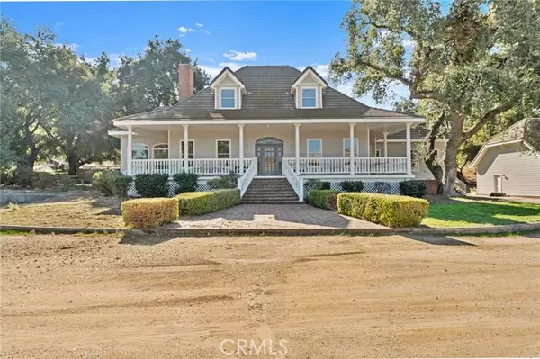 CA 92373,30301 Oak GRV